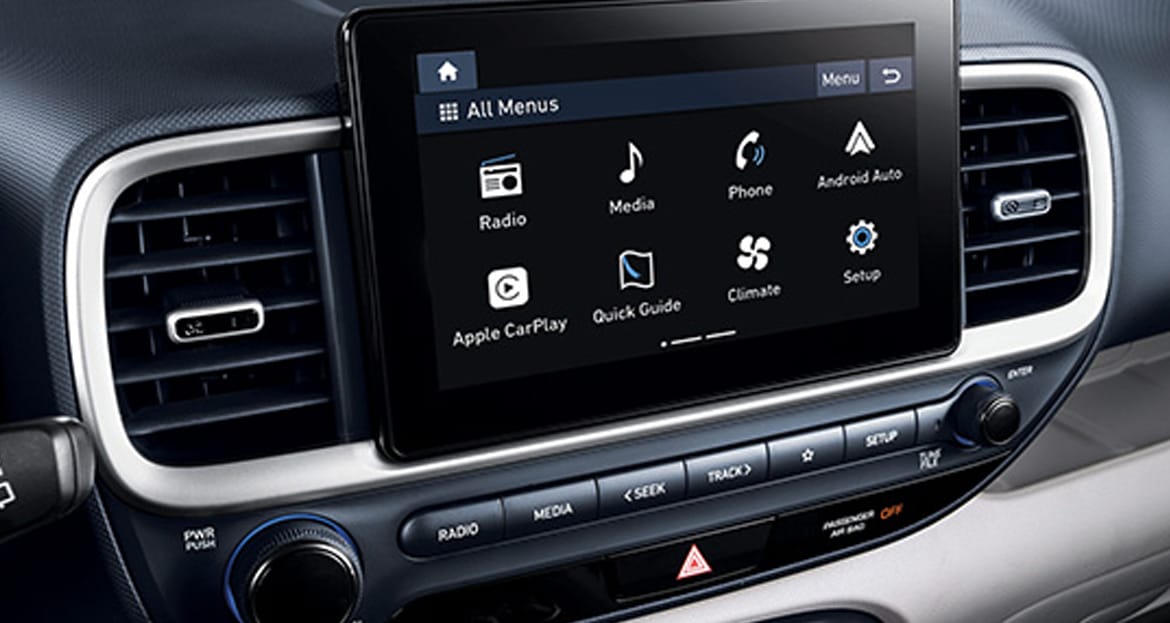 Pantalla de 8” Apple CarPlay® y Android Auto®