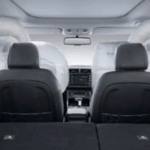 Sistema de 6 airbags (Conductor, pasajero, lateral y tipo cortina).