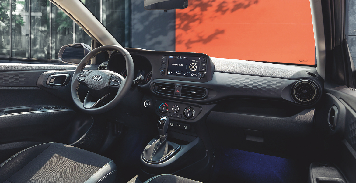 Hyundai - Contenido - Grand i10 interior