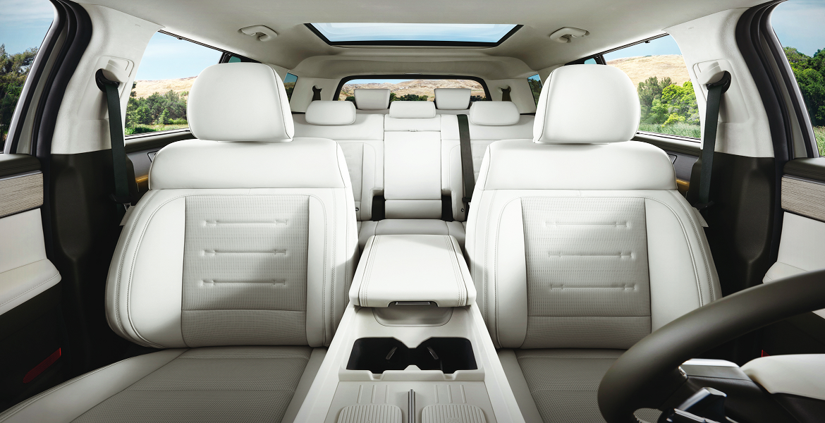 Hyundai Santa fe quinta Generación - seguridad - espacio