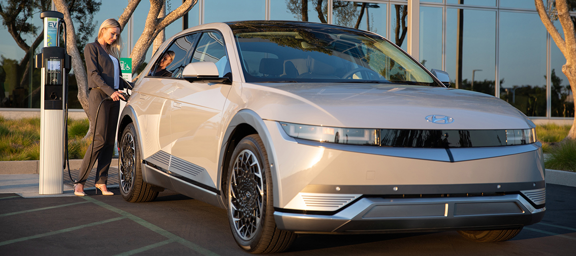 Conoce todo los beneficios de los autos eléctricos