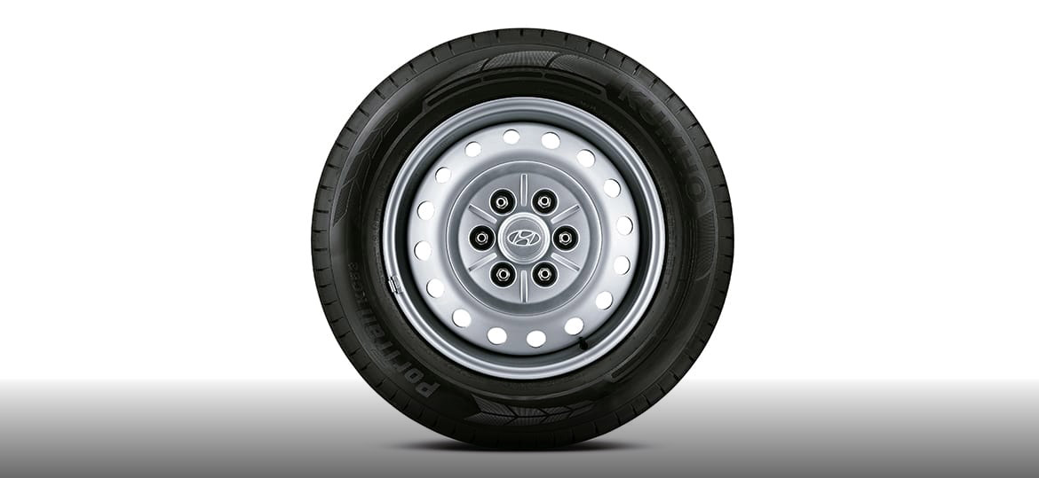 Llantas de acero de 17″.