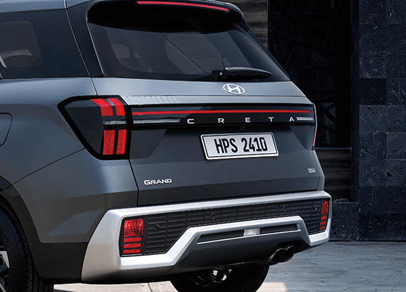 Focos traseros LED conectados.